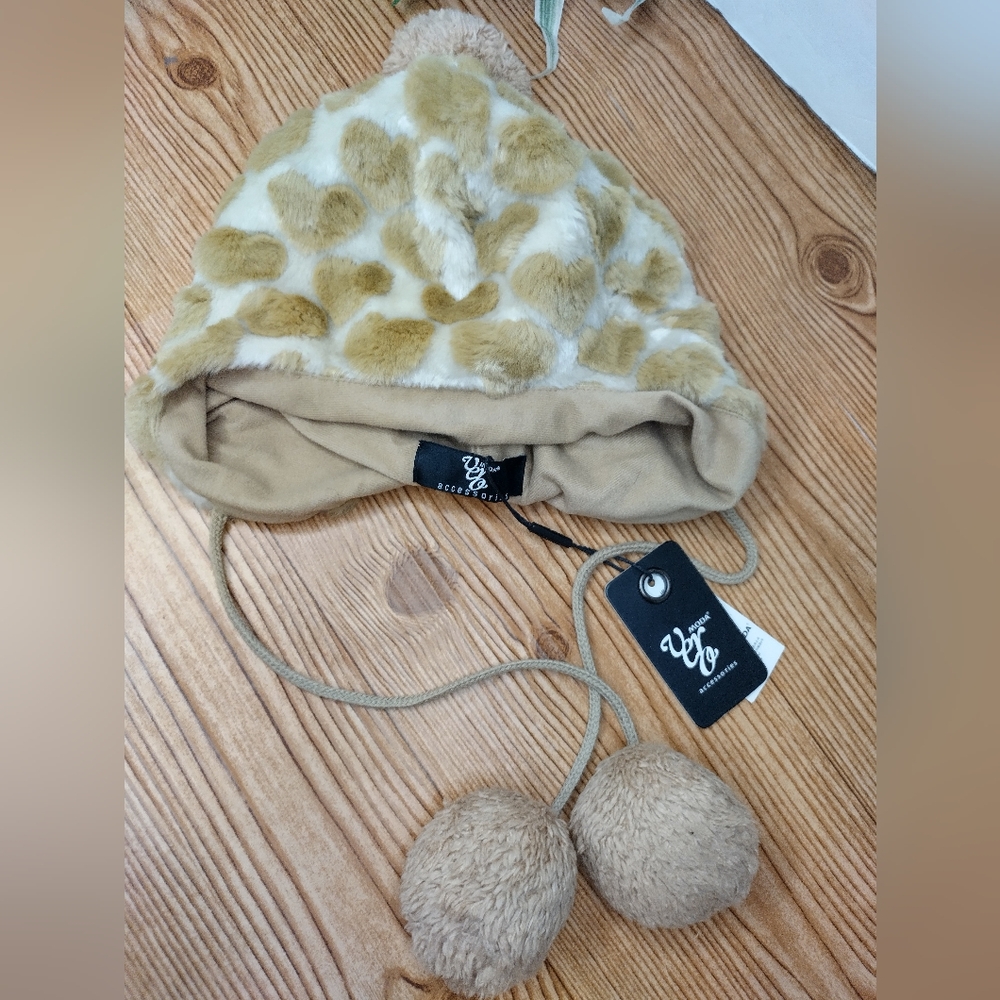 Heart Teddy Hood Beanie Tan And Cream
